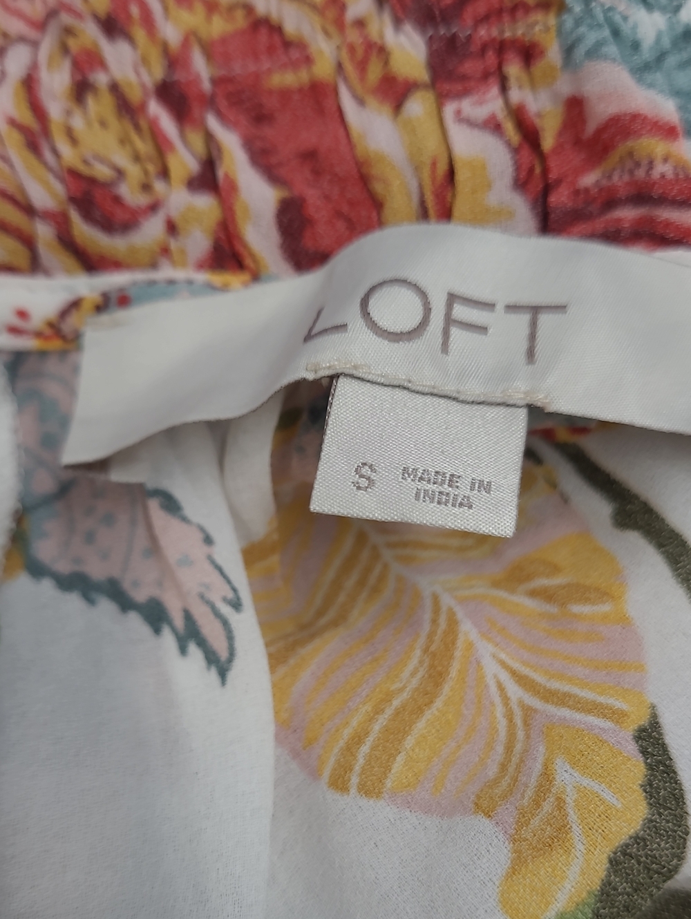 Ann Taylor Loft Poppy Floral Blouse Size S - Picture 11 of 11